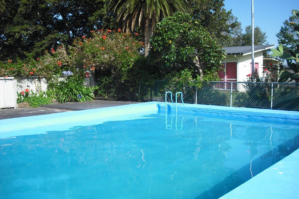 Te Aroha Holiday Park And Motels Экстерьер фото