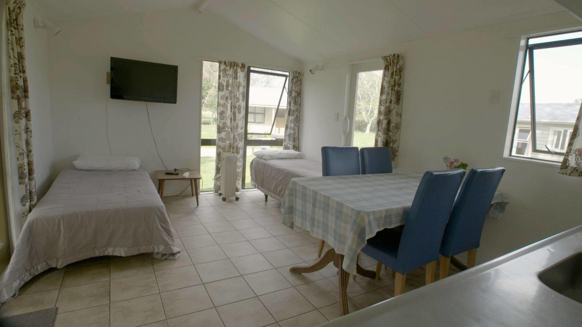 Te Aroha Holiday Park And Motels Экстерьер фото