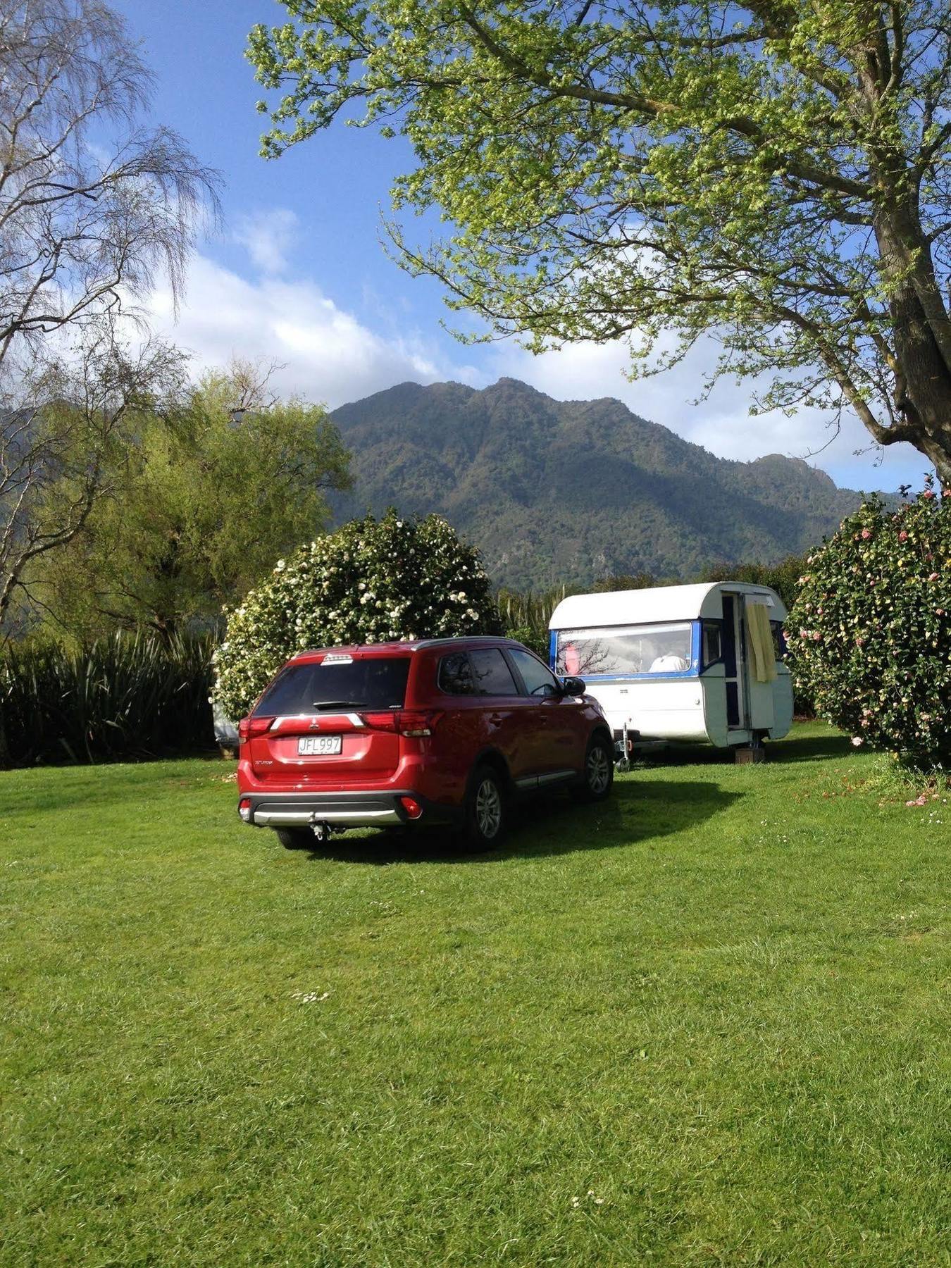 Te Aroha Holiday Park And Motels Экстерьер фото